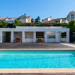2p Rez-de-jardin Avec Piscine - Calme, Parking Prive - 2p Rez-de-jardin Avec Piscine - Calme, Parking Prive Mae-2133 Apartment
