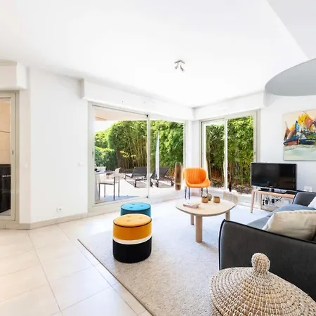 2p Rez-de-jardin Avec Piscine - Calme, Parking Prive - 2p Rez-de-jardin Avec Piscine - Calme, Parking Prive Mae-2133 Apartment Cannes