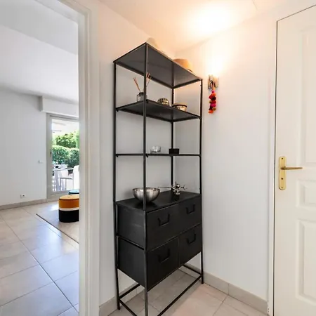 Apartament 2p Rez-de-jardin Avec Piscine - Calme, Parking Prive - 2p Rez-de-jardin Avec Piscine - Calme, Parking Prive Mae-2133