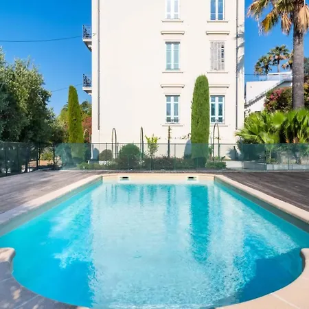 2p Rez-de-jardin Avec Piscine - Calme, Parking Prive - 2p Rez-de-jardin Avec Piscine - Calme, Parking Prive Mae-2133 דירה *