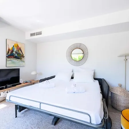 דירה 2p Rez-de-jardin Avec Piscine - Calme, Parking Prive - 2p Rez-de-jardin Avec Piscine - Calme, Parking Prive Mae-2133
