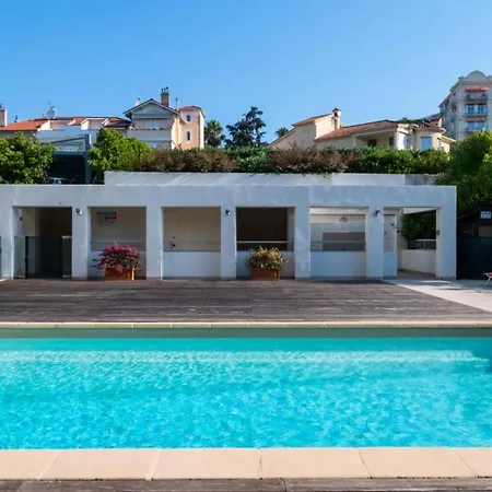 2p Rez-de-jardin Avec Piscine - Calme, Parking Prive - 2p Rez-de-jardin Avec Piscine - Calme, Parking Prive Mae-2133 דירה